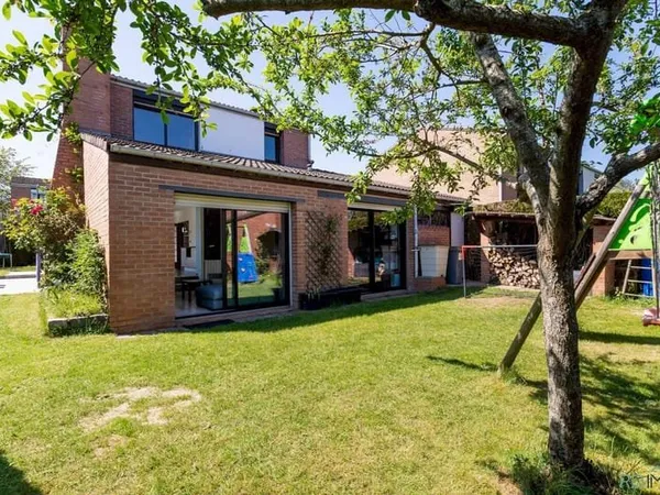 Maison 6 pièces 101 m²