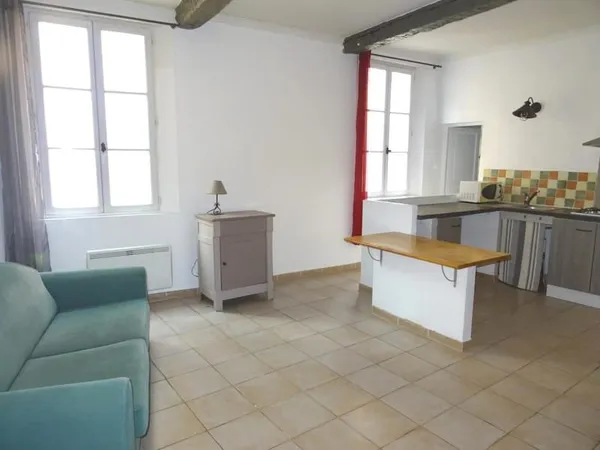 A Fayence, appartement meublé