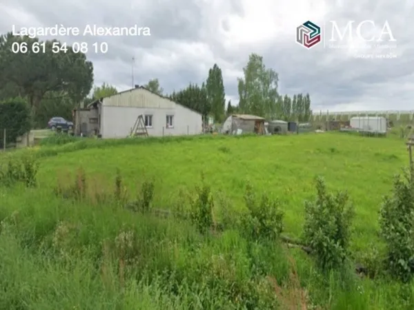 Terrain 1080 m²