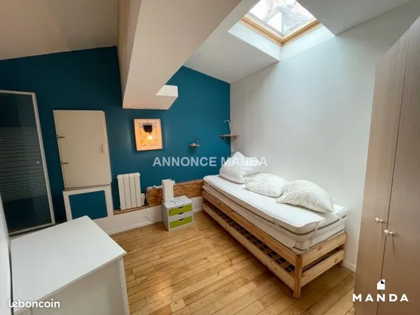 Chambre 4 pièces 10 m²