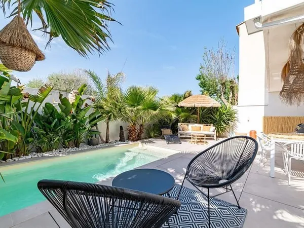Superbe Rénovation à toute proximité de la plage