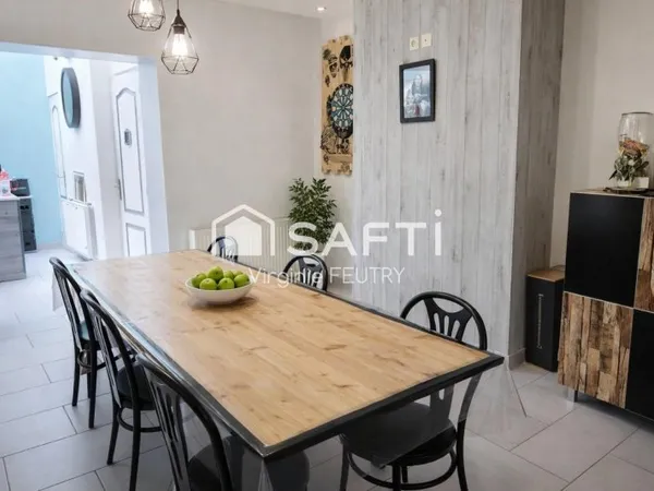 Charmante maison de ville 76m² cours privative et fort potentiel