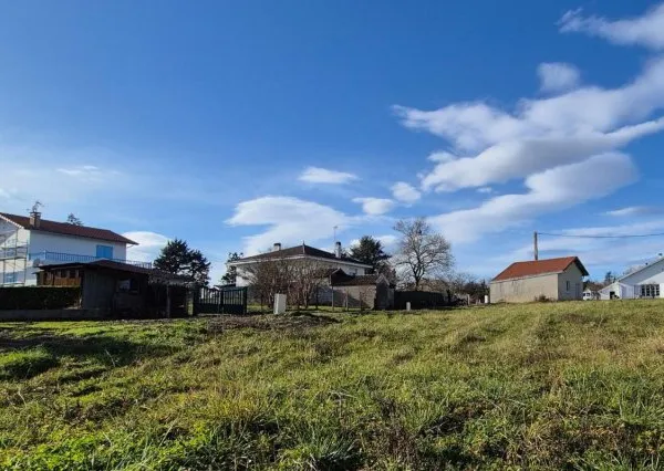 Terrain viabilisé et prêt à bâtir à Salies de Béarn 850 m2