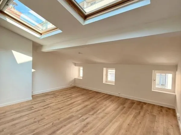 Appartement 1 pièce 32 m²
