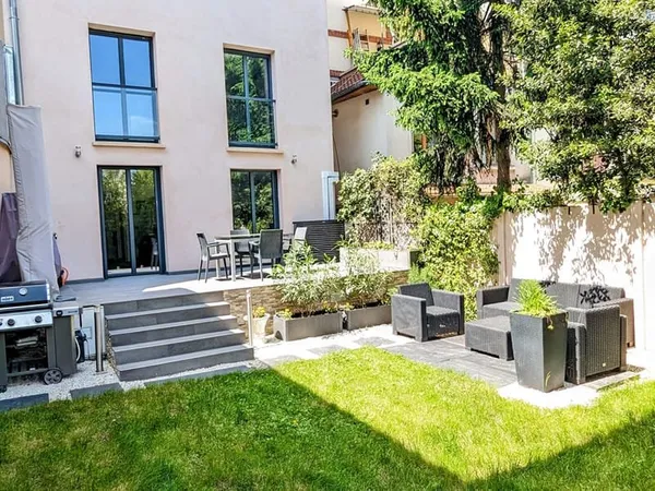 Maison d'architecte La Garenne Colombes 6 pièce(s)