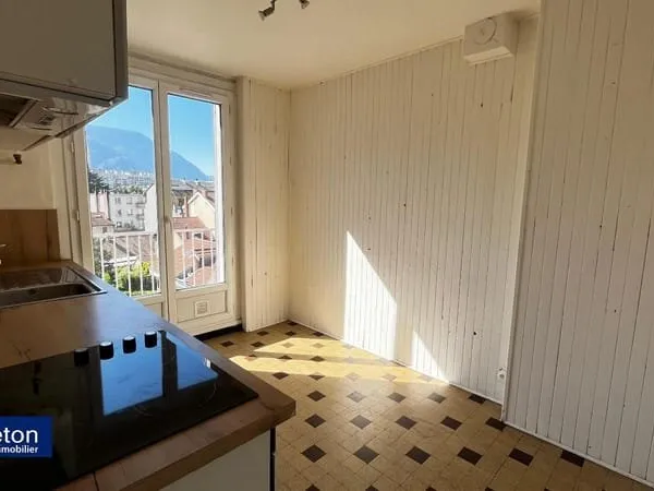 Appartement 1 pièce 33 m²