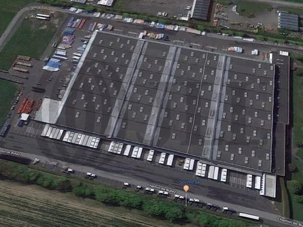 Entrepôt 25361 m²