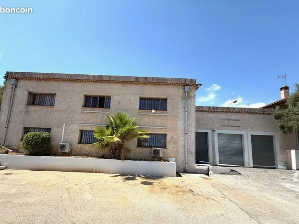 Bureaux, local commercial 800 m² La Gaude