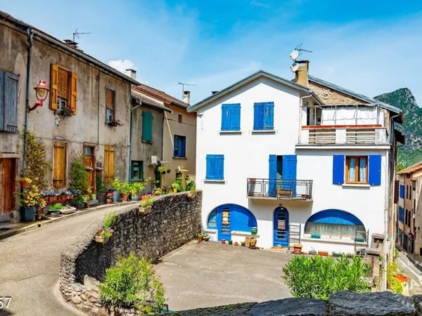 Immeuble 6 pièces 140 m²