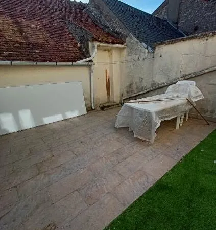 Duplex 2 chambres 1 bureau