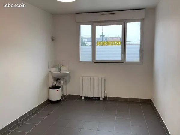 Local 11 m² Pontault-Combault