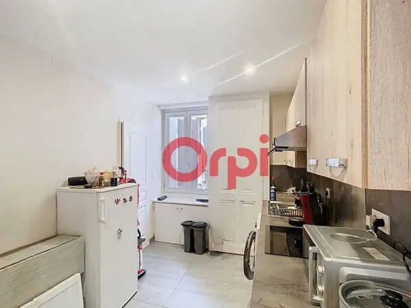 Studio 1 pièce 25 m²