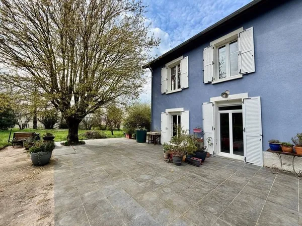 Maison 6 pièces 144 m²