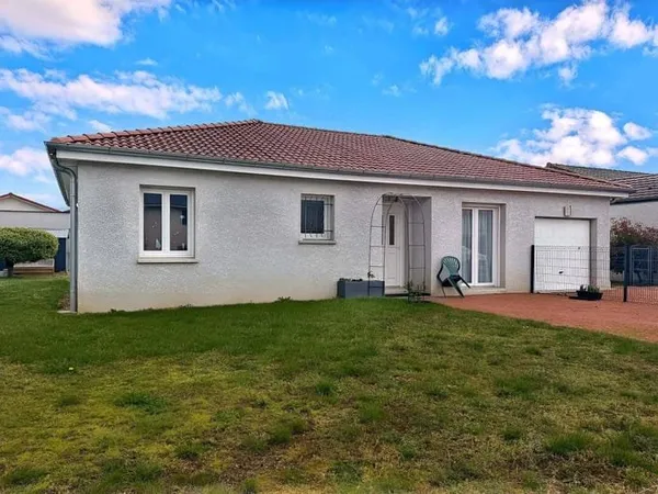 Maison de plain-pied 5 pièces 97 m²