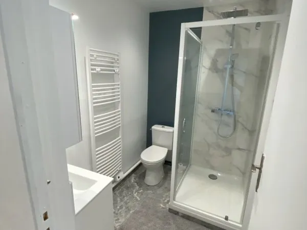 Loue appartement 60m²