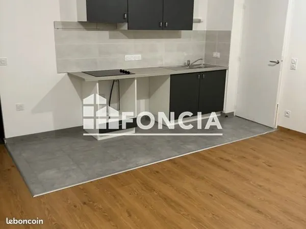 Appartement 4 pièces 77 m²