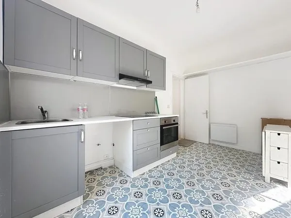Gare de BOIS-COLOMBES, studio de 29,62 m²