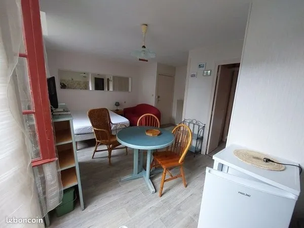 Vente studio DAX
