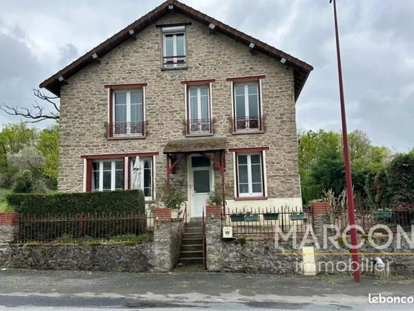 Propriété 6 pièces 145 m²