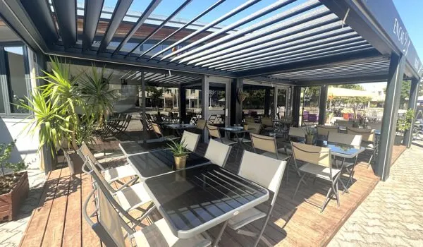 Local commercial 115 m²