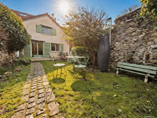 Maison 5 pièces 130 m²