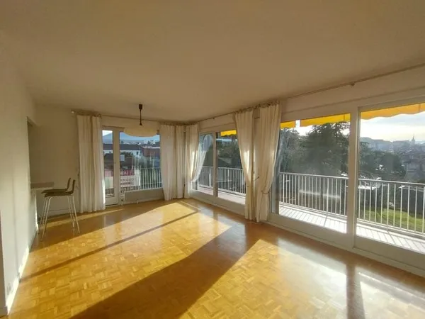Grand appartement avec vue lac en vente à Thonon-Les-Bains (