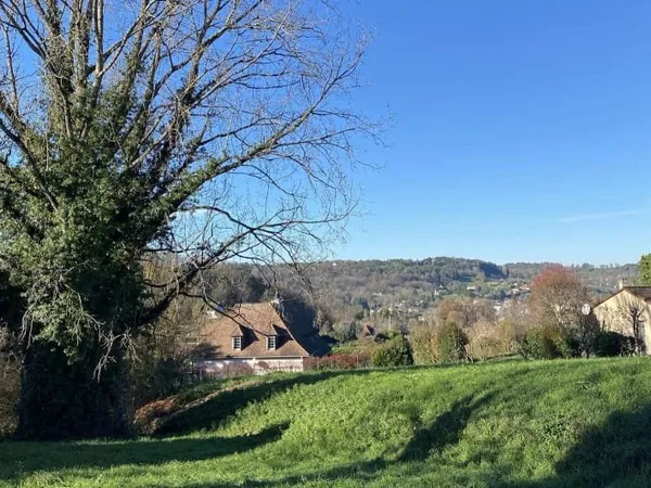 Terrain 2490 m²
