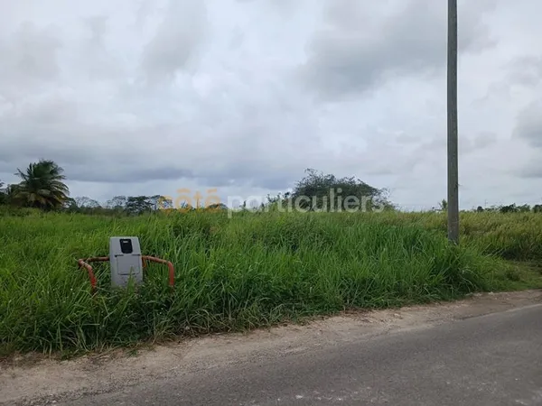 A vendre terrain. de 1016m2 sur Sainte-Anne