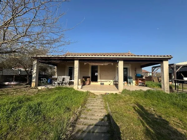Maison 2 pièces 61 m²