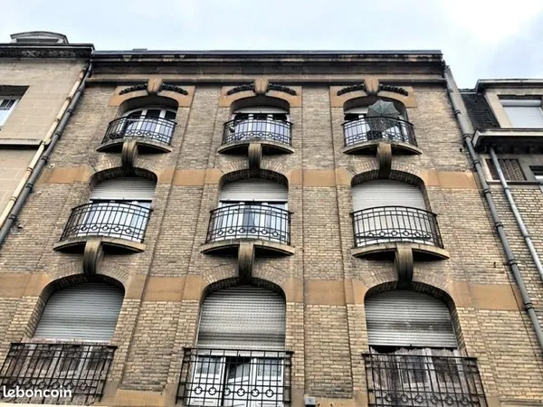 Immeuble de rapport 600 m²