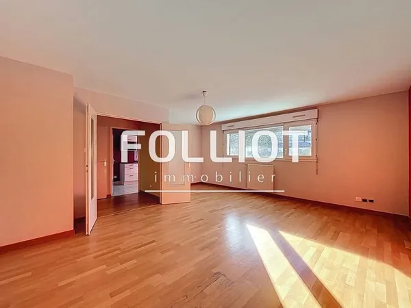 A vendre - Appartement en Duplex 75m² - Fougères