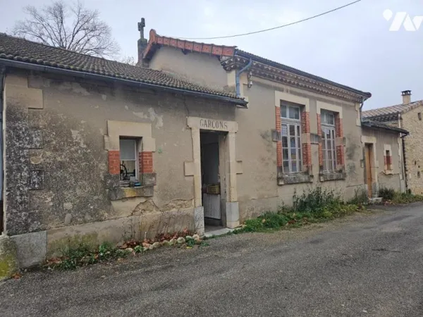 Maison 1 pièce 119 m²