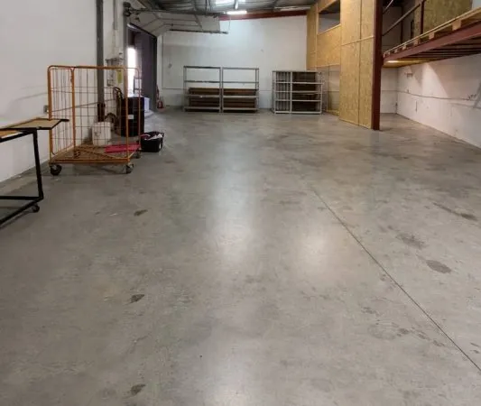 A louer local d'activité 180 m2 ROANNE