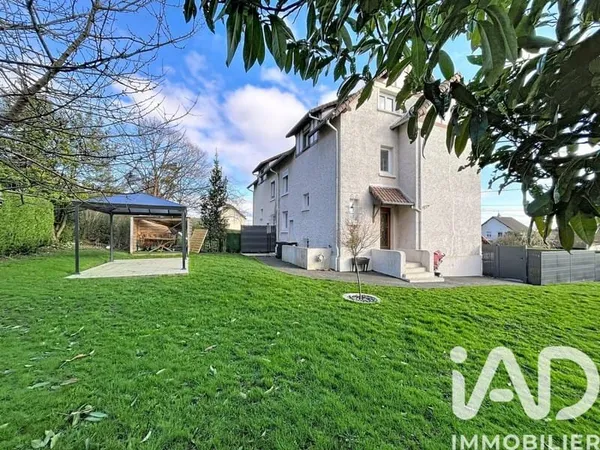 Maison 7 pièces 140 m²