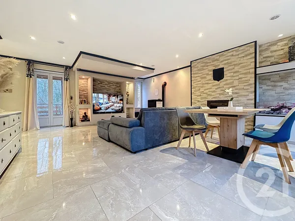 Maison 5 pièces 142 m²