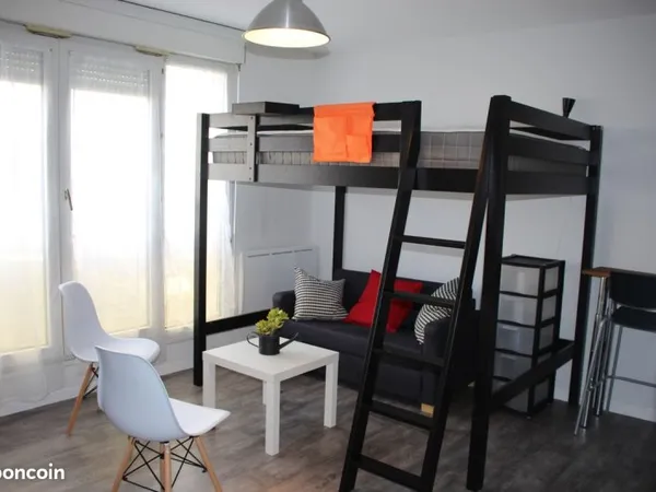 Studio meublé proche Université