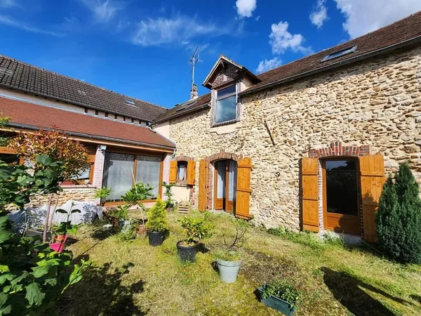 A la sortie EPERNON, appartement 5 pièces en rez-de-chaussée, ja