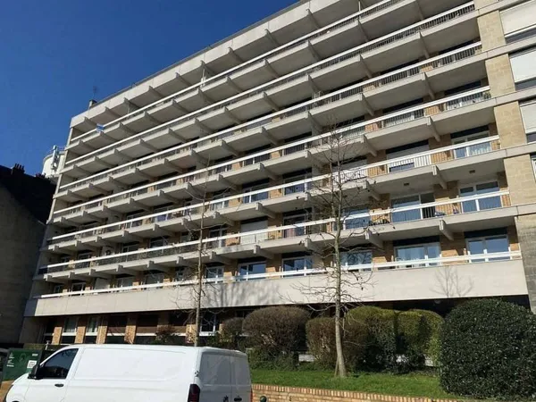 Bureaux 67 m²