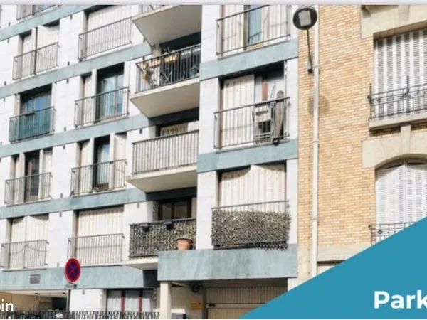 A louer place de stationnement dans parking privé