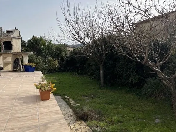 Maison saine avec jardin arboré et fort potentiel 670m²- Hauts de Fabrègues