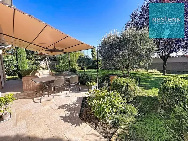 Maison contemporaine Montbrison - 6 pièces - 4 chambres avec superbe jardin arboré de plus de 1000 m
