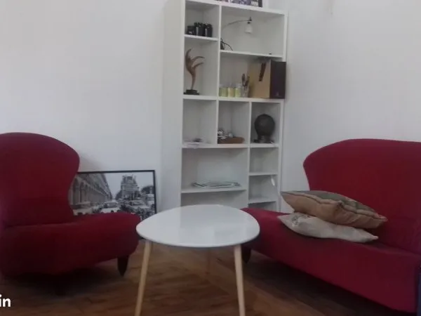 Appartement 2-3 pièces, dernier etage