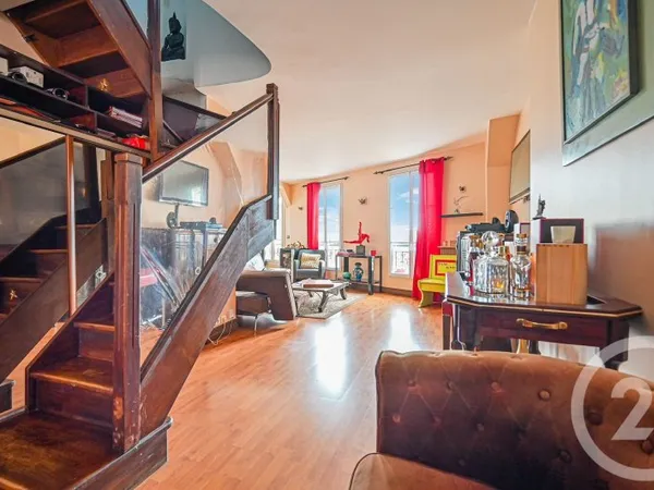 Appartement 6 pièces 22 m²