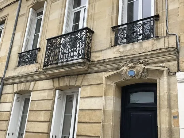 Colocation dans maison de ville bordeaux centre quartier calme