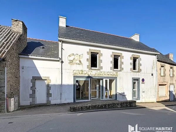 MENEAC - CENTRE BOURG