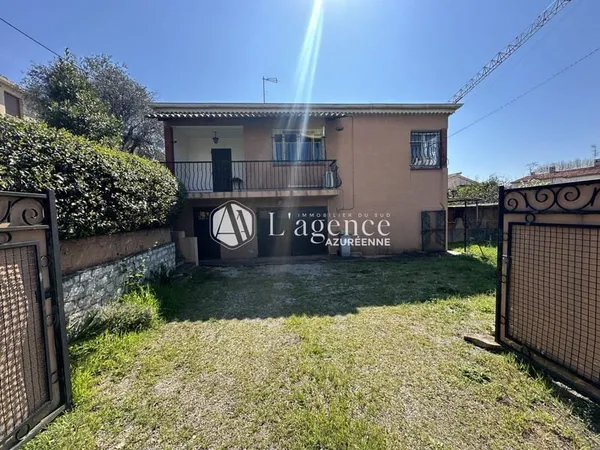 SAINT LAURENT DU VAR - MAISON INDIVIDUELLE DE 180m2 au CALME