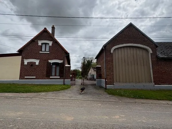 Corps de ferme avec pâture