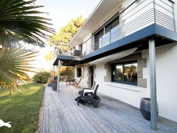 Maison 8 pièces 190 m²