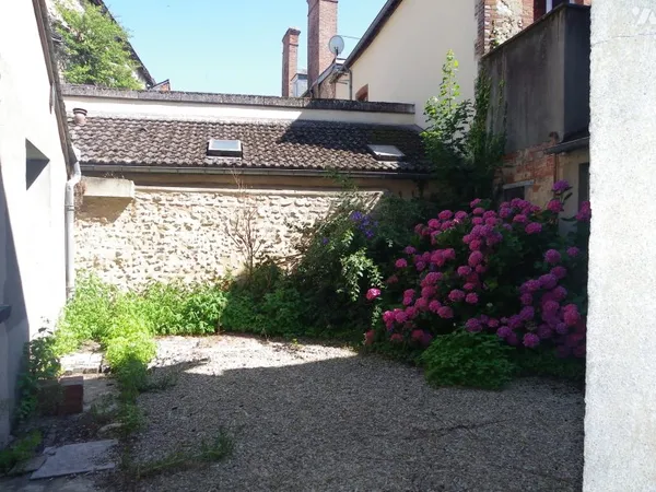 Immeuble 200 m²