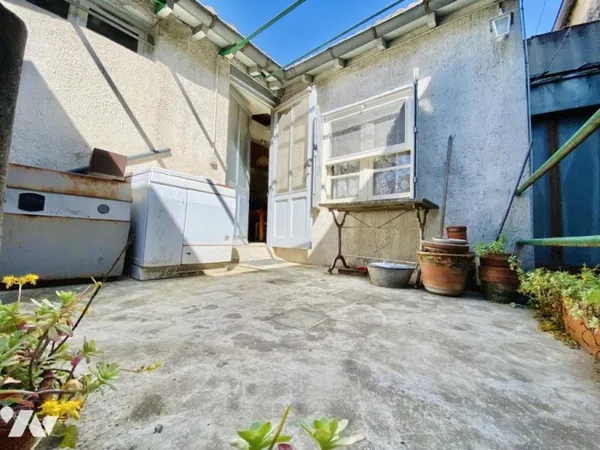 Immeuble 83 m²